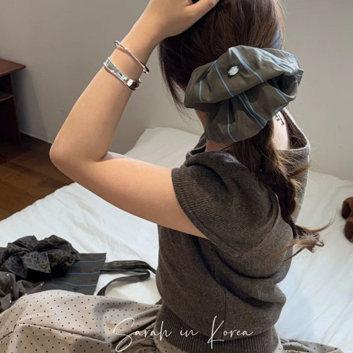 Sarah in Korea韩国 东大门reina家的丝绵条纹轻薄发圈大肠圈自留