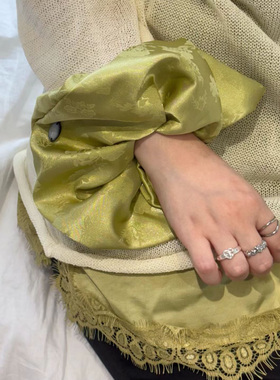 Sarah in Korea韩国 东大门Reina家缎面绿色超大华丽发圈 定制款