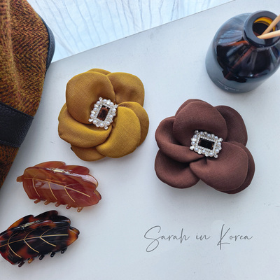 Sarah in Korea韩国 2026春夏设计师新款花朵弹簧发夹顶夹发饰