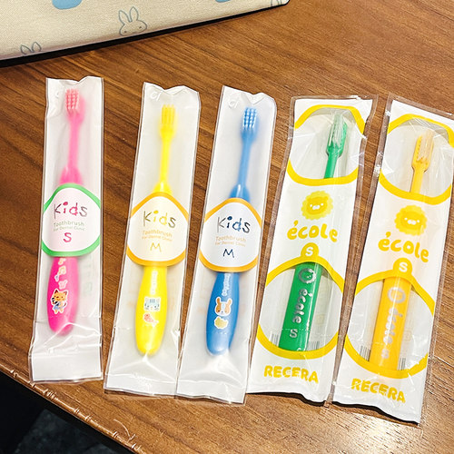 现货日本进口Ci儿童牙刷 日本齿科专用 中毛旋律小动物3-5岁5-7岁