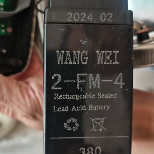 WANGWEI电子秤电池2-FM-4电子磅台称商家水果摆摊秤电池4v4ah20HR