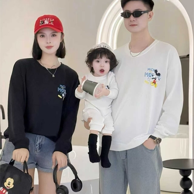 小月龄亲子装秋季长袖一家三口2025新款婴儿纯棉卡通时尚母女卫衣