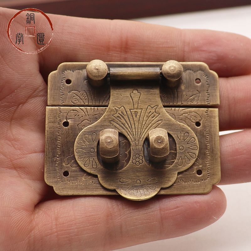 中式箱牌仿古樟木箱子铜配件