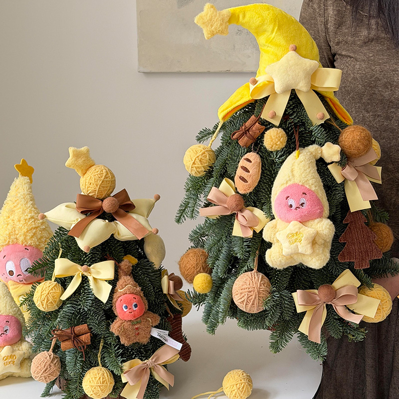 圣诞节网红可爱卡通星星人圣诞树装饰毛绒针织蝴蝶结圣诞球挂饰品