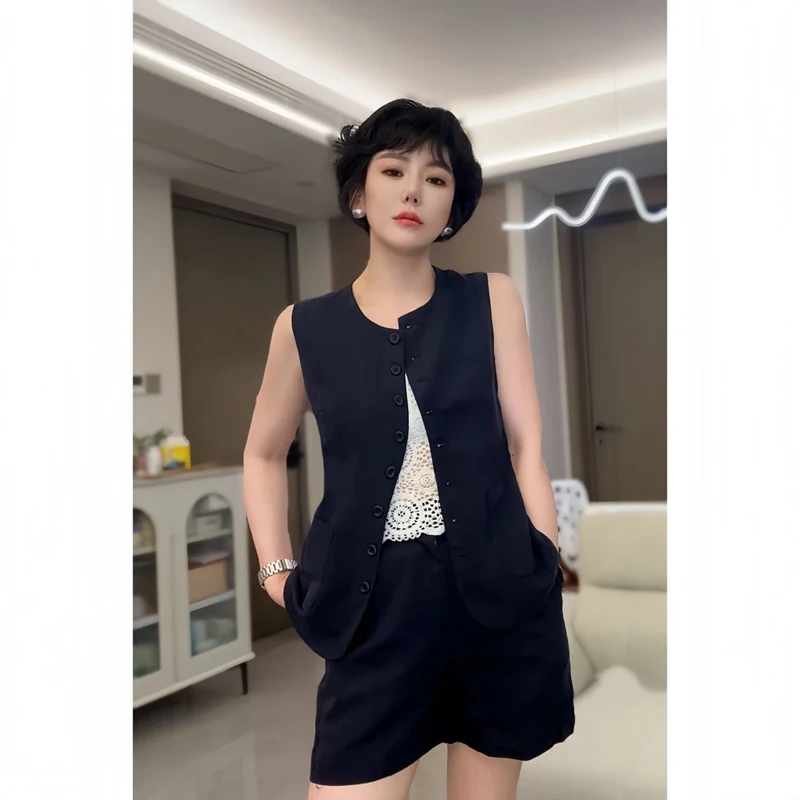 无袖马甲短裤两件套女休闲显瘦