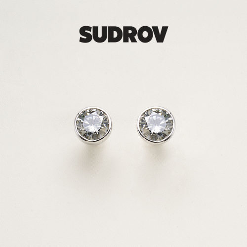 SUDROV素觉925银莫桑石耳钉