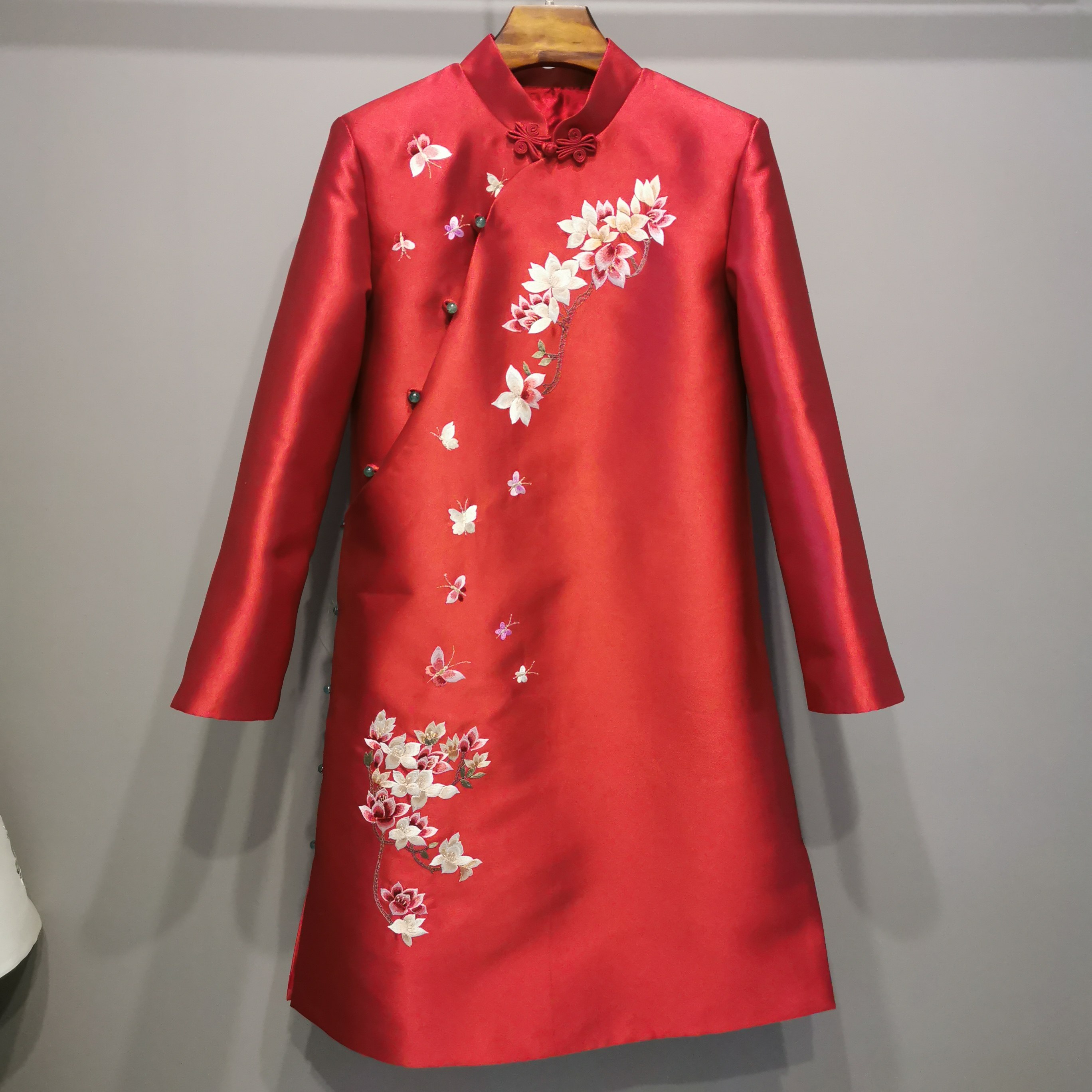 新中式复古名媛风改良A字旗袍偏襟绣花长款连身裙上衣外套