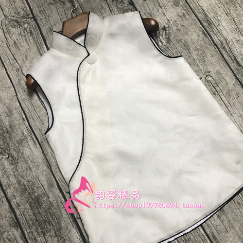 原创新品 黑白经典搭配真丝暗纹提花偏襟短款旗袍上衣马甲背心