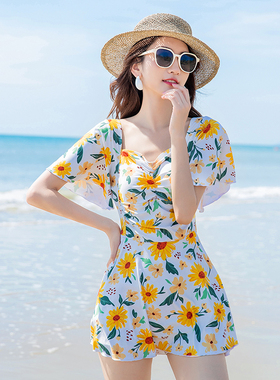 泳衣女款2024新款爆款时尚微胖遮肉显瘦平角甜美碎花保守温泉泳装