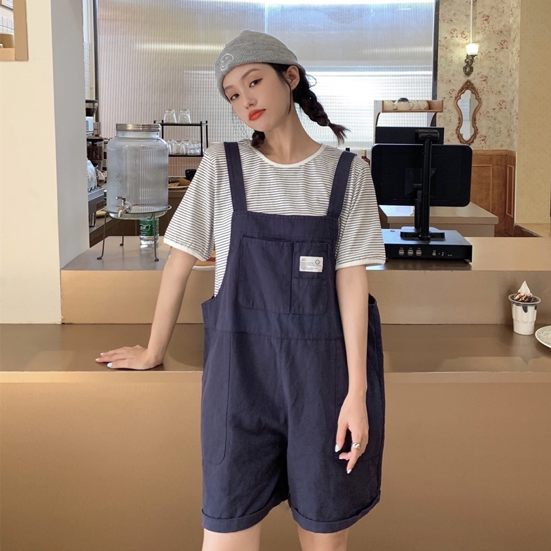 Real price with short sleeve stripe T-shirt + design sense retro loose denim strap pants age reduction two-piece set