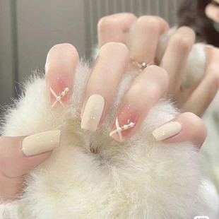 72手工定制假指甲贴片成品奶白线条显白短款 孕妇新娘孕妇穿戴美甲