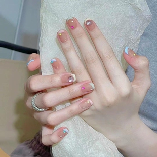 新品 假指甲贴片成品多巴胺泡泡珠光疗缤纷显白新娘孕妇手工穿戴甲