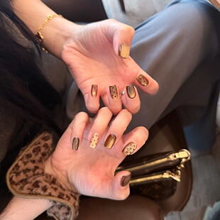 手工定制穿戴甲秋冬美拉德棕波点猫眼美甲贴片显白假指甲可拆卸