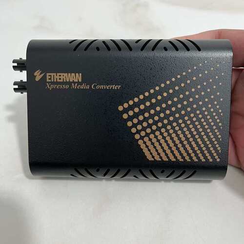 议价Etherwan EL100T光电转换器，支持10可维修