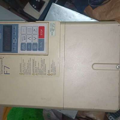 议价安川变频器CⅠMR-F7B4011，11kW。，成色可维修