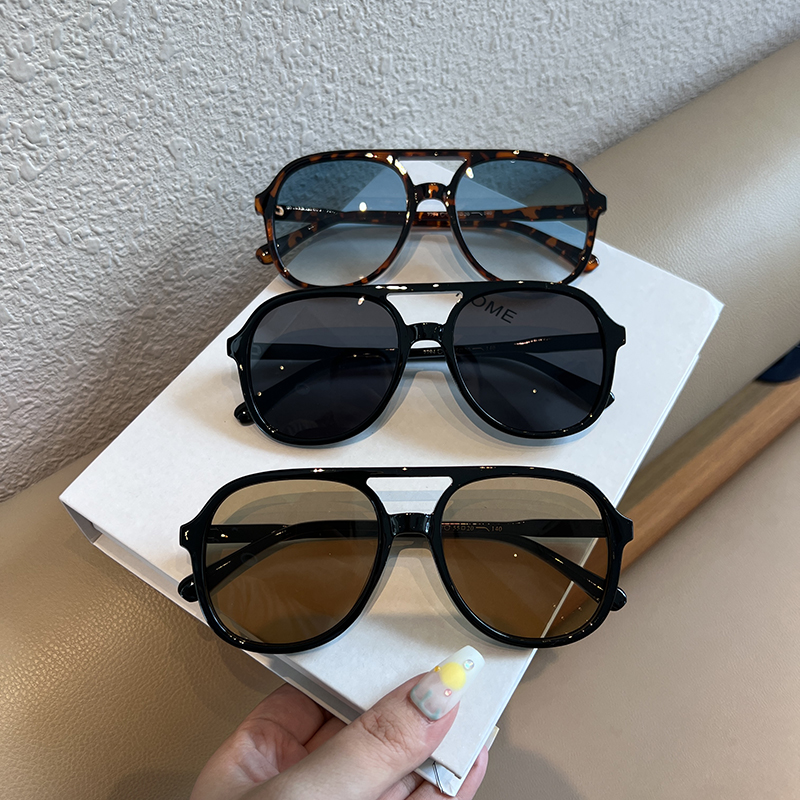 新款复古蛤蟆镜玳瑁色太阳眼镜超轻高级感ins百搭男女款防紫外线