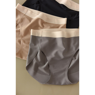 一组低饱和度的复古色调  舒适无痕弹力高开叉蚕丝内裤三角裤