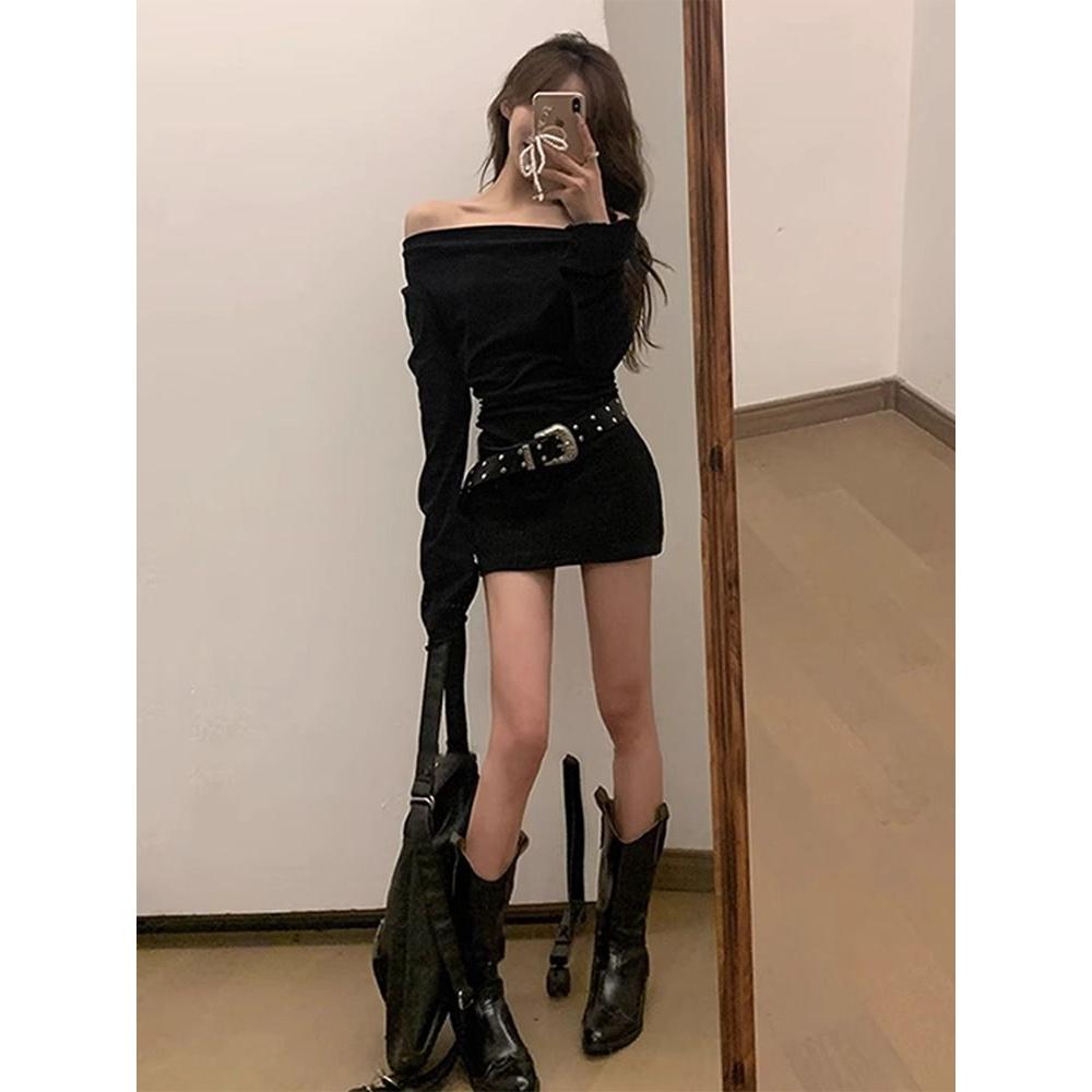 钓系约会一字肩黑色针织连衣裙女秋冬新款性感辣妹御姐风包臀短裙