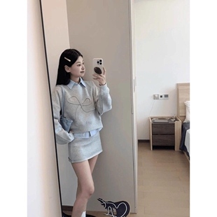 女装 2025秋冬新款 高级感卫衣短裙 连衣裙子秋季 学院风穿搭一整套装