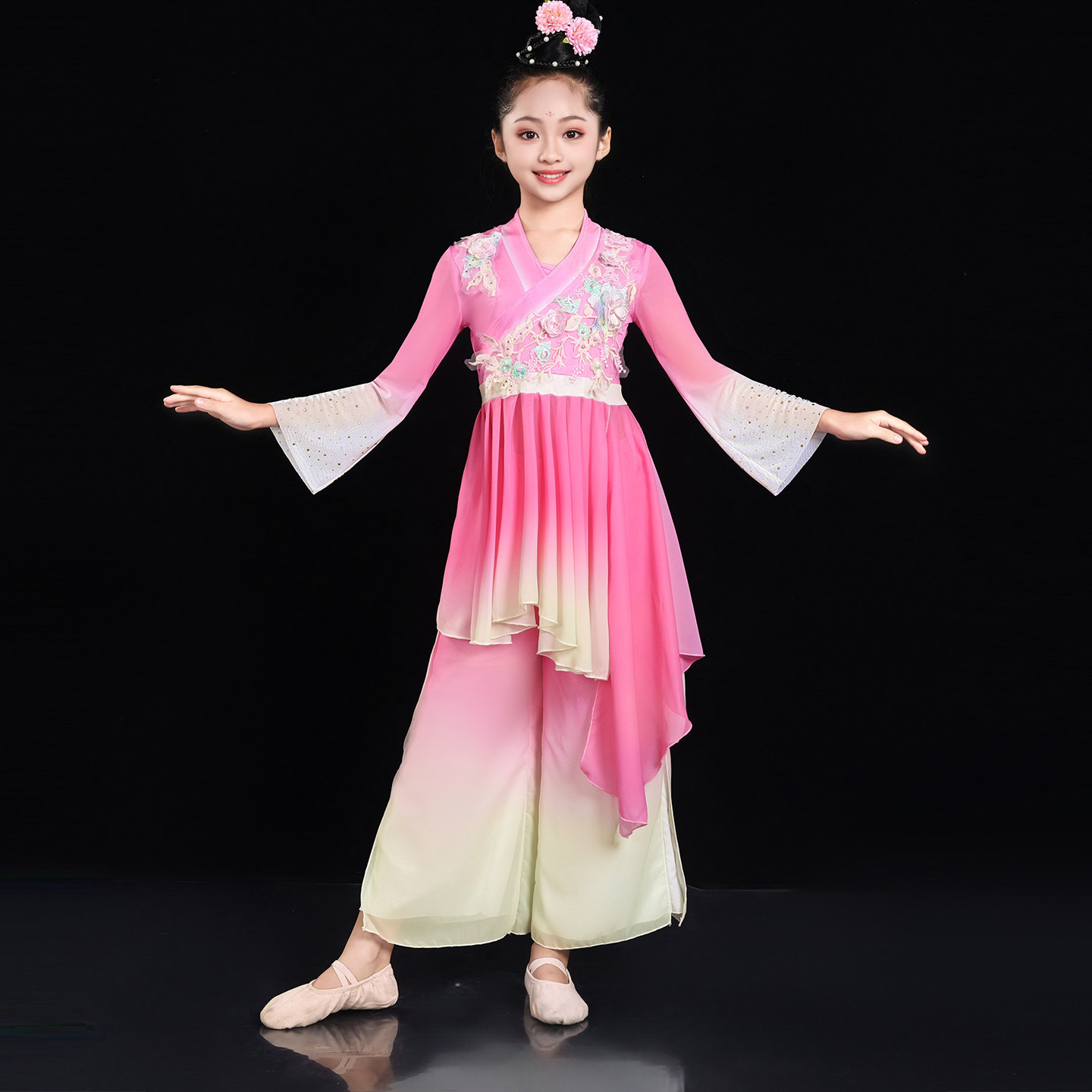 儿童古典舞蹈服水涧溪女童扇子中国舞古风飘逸落花舞蹈演出服套装