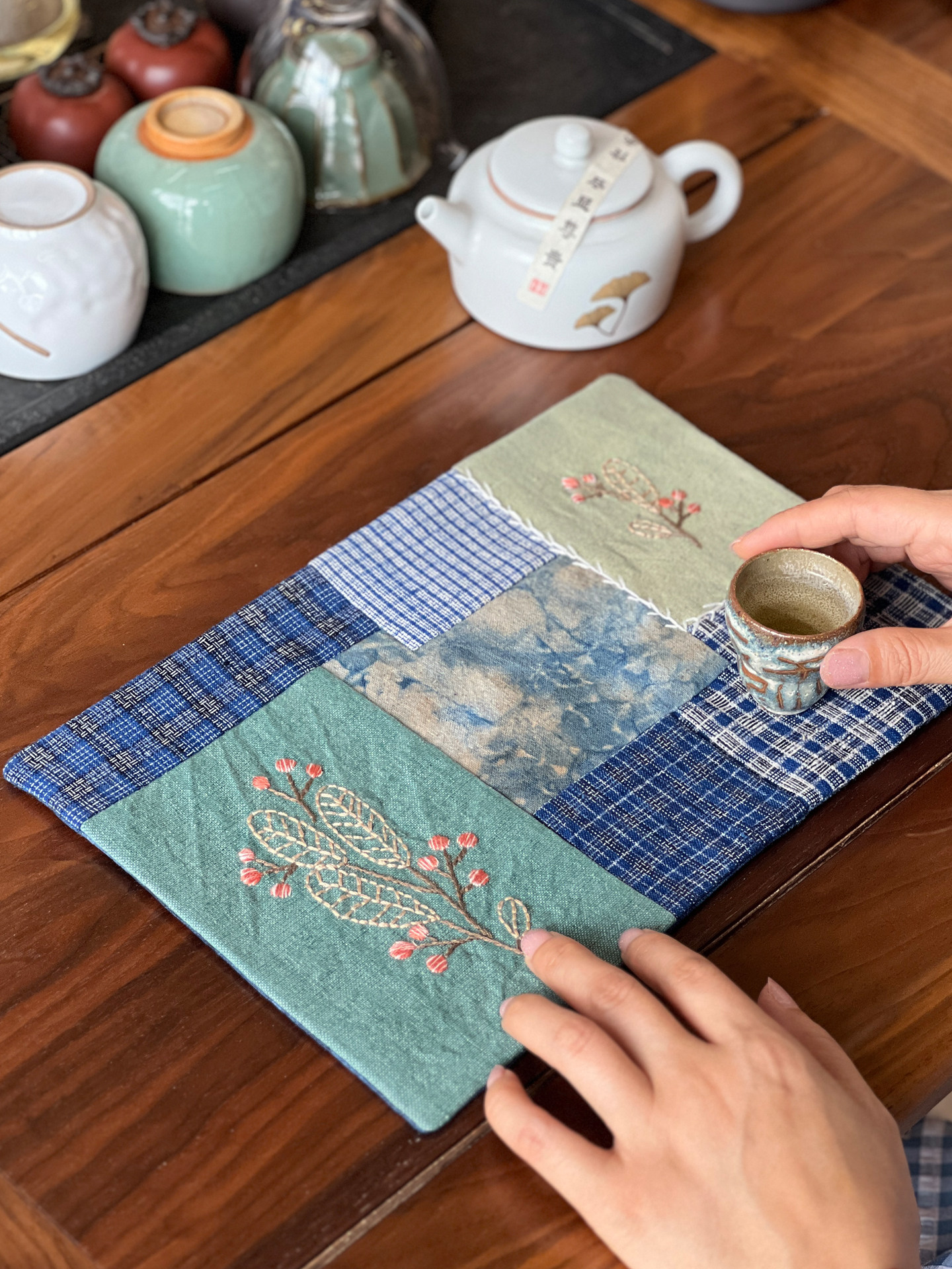 指间非遗鲁绣手工diy刺绣材料包布艺绣花茶席杯垫绣品拼布缝纫绣