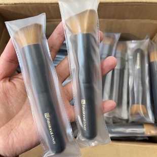 Passional Lover/恋火散粉刷蜜粉刷腮红刷修容刷化妆刷便携单只装