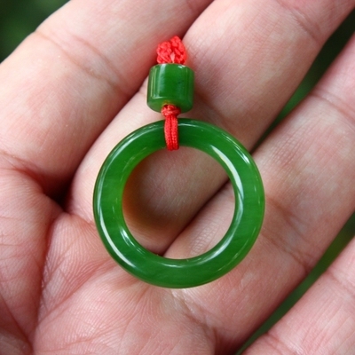 天然新疆和田玉碧玉平安环挂件