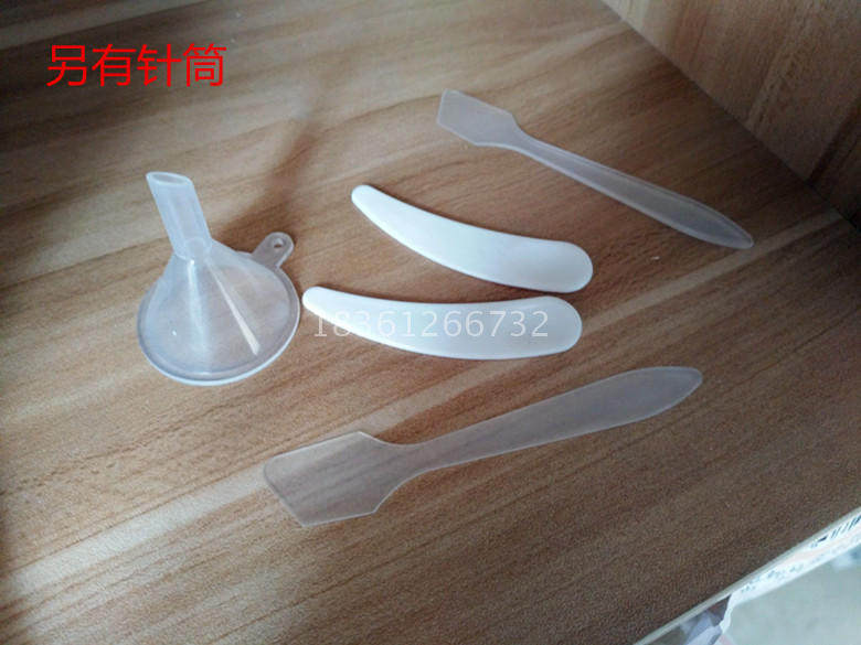 月牙小挑棒 面霜分装勺 面膜棒化妆品分装工具25ml针筒 塑料漏斗