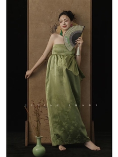 影楼新款孕妇国潮复古新中式绿色抹胸水墨画唯美时尚艺术照服装