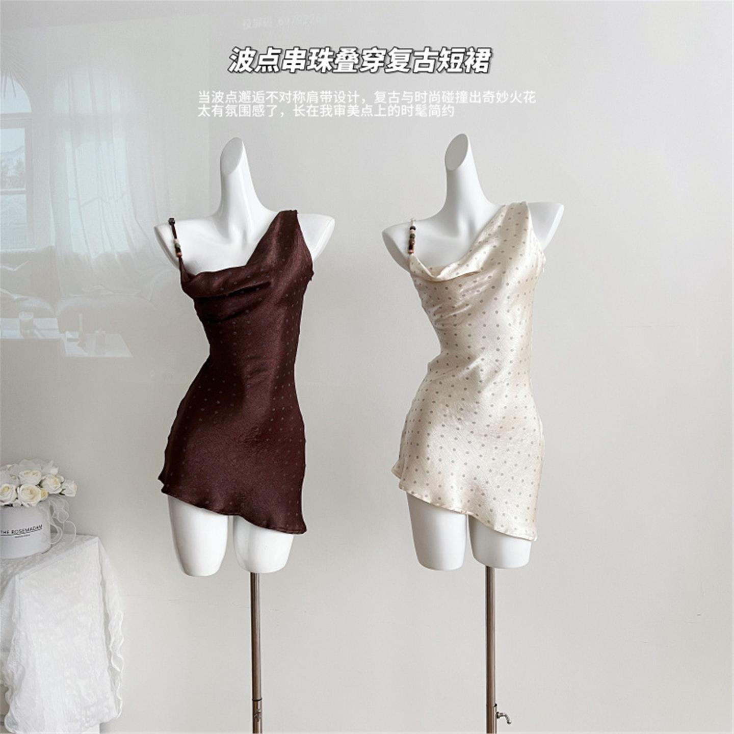 一忘皆空 甜酷嗲精入串珠波点叠穿连衣裙女夏季复古短裙