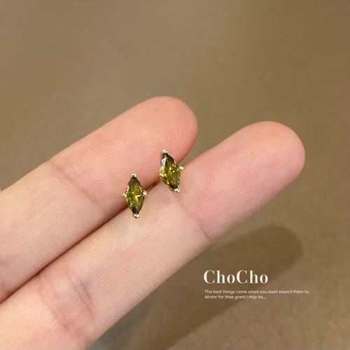 925银耳钉橄榄绿锆石韩国小巧简约精致复古小众高级感耳环耳饰