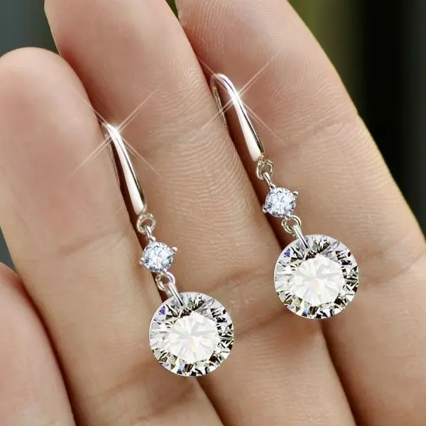 合金仿水晶耳饰 新款S925银防耳环女气质时尚闪亮耳坠百搭耳饰