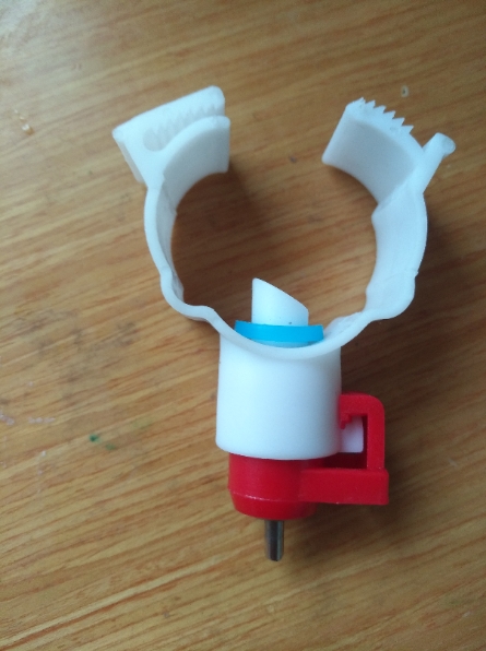 鸡用乳头饮水器吊杯吊碗