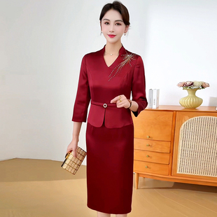 春秋新款高端大气连衣裙女气质减龄显瘦妈妈装洋气礼服平时可穿