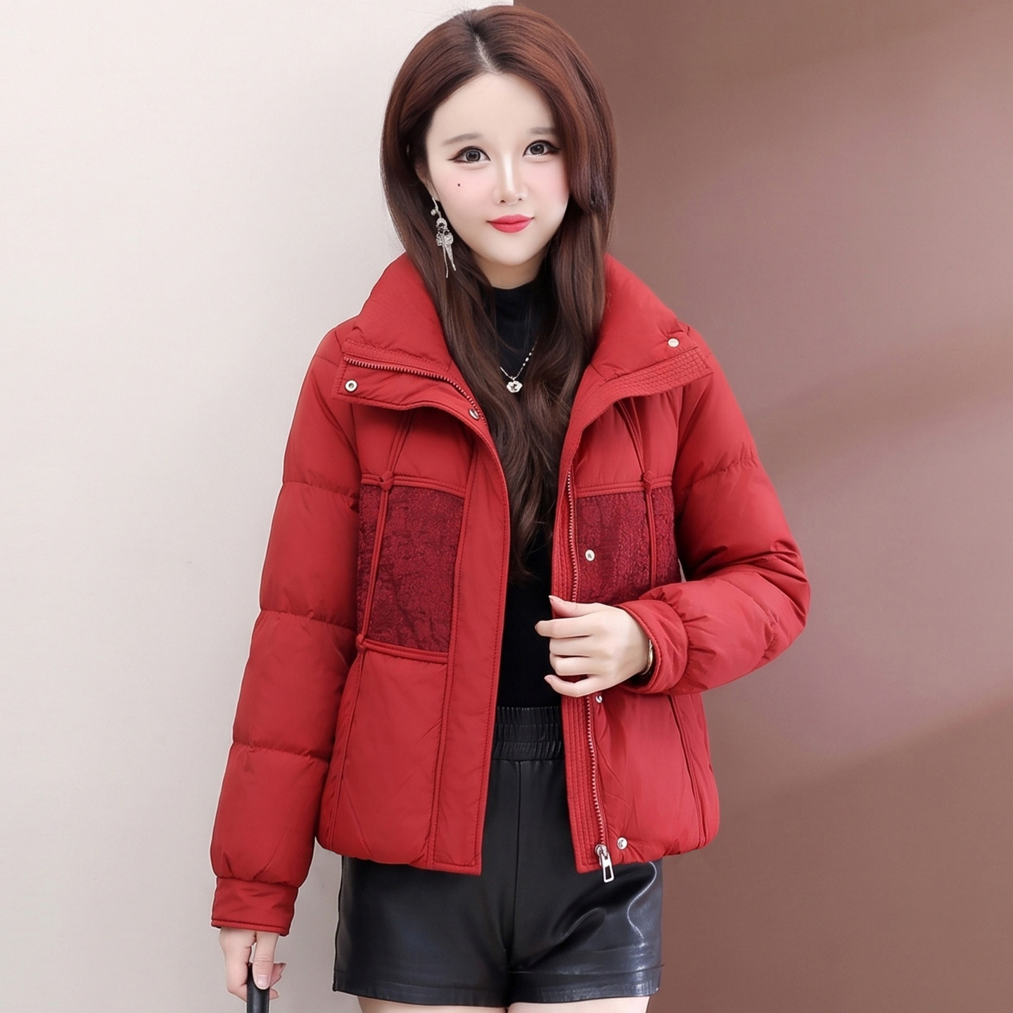 大红女款白鸭绒宽松显瘦羽绒服