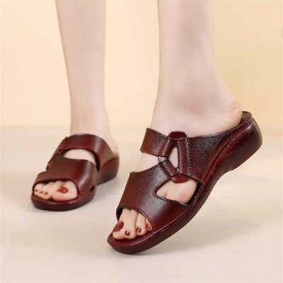 中年人夏季防滑软底妈妈拖鞋舒适