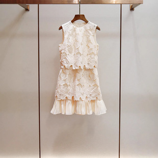 小众重工花卉镂空拼接假两件圆领无袖 Gary 法式 新款 宝藏S家夏季