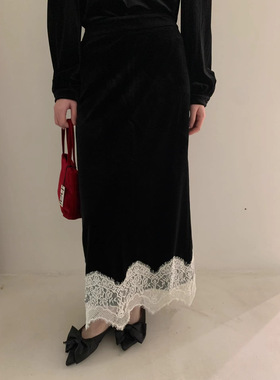【诠释】NEWOPEN25冬法式赫本风复古蕾丝拼接高腰丝绒半裙女F7106