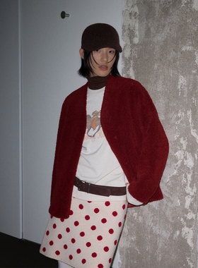 UNITY MODE 圣诞氛围感皮毛一体环保皮草外套女冬季V领开衫530051