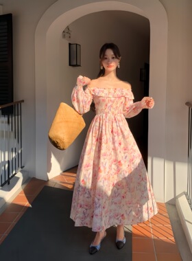 诠释美 NEWOPEN 2025早春法式甜美气质减龄一字肩碎花连衣裙C3198