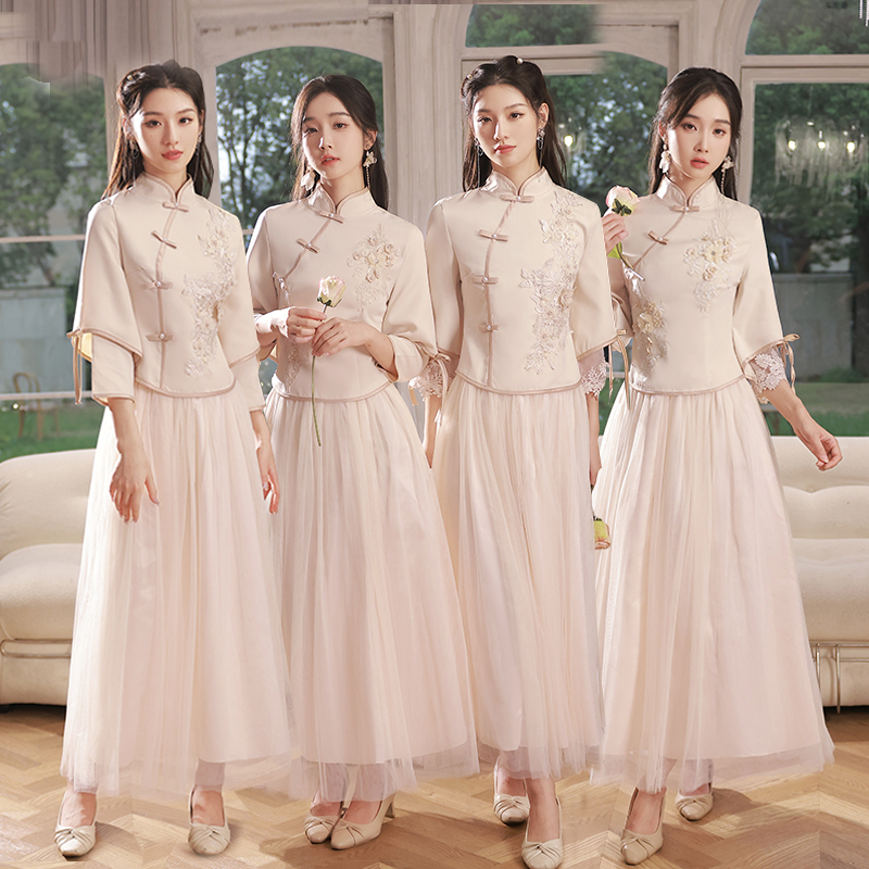 中式伴娘服姐妹团闺蜜装春季新款裙修身显瘦中国风婚礼旗袍复古女-封面