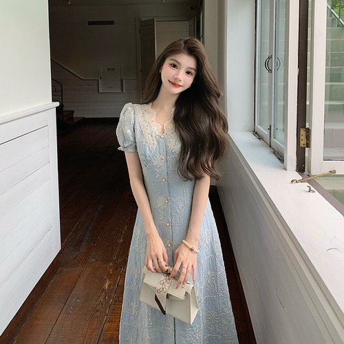 AM NANA法式气质短袖连衣裙夏轻奢刺绣显瘦仙女裙小个子V领长裙子