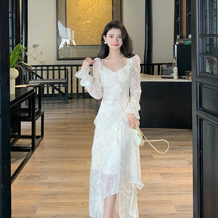 AM NANA法式气质长袖连衣裙显瘦轻熟风蕾丝仙女裙收腰吊带长裙子