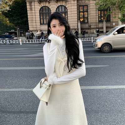 千金风白色长袖上衣女