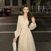 NANA法式 气质温柔风蕾丝连衣裙显瘦v领仙女裙轻奢绝美长裙子