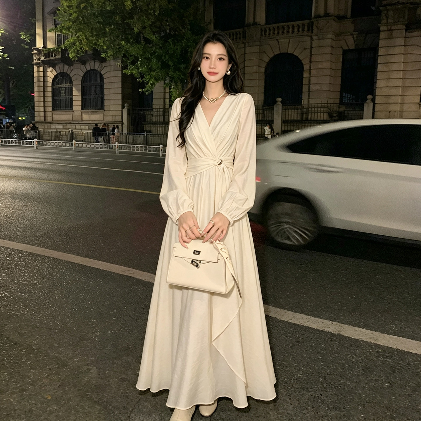 AMNANA法式V领长款连衣裙女秋轻奢气质收腰长裙温柔风仙女A字裙子