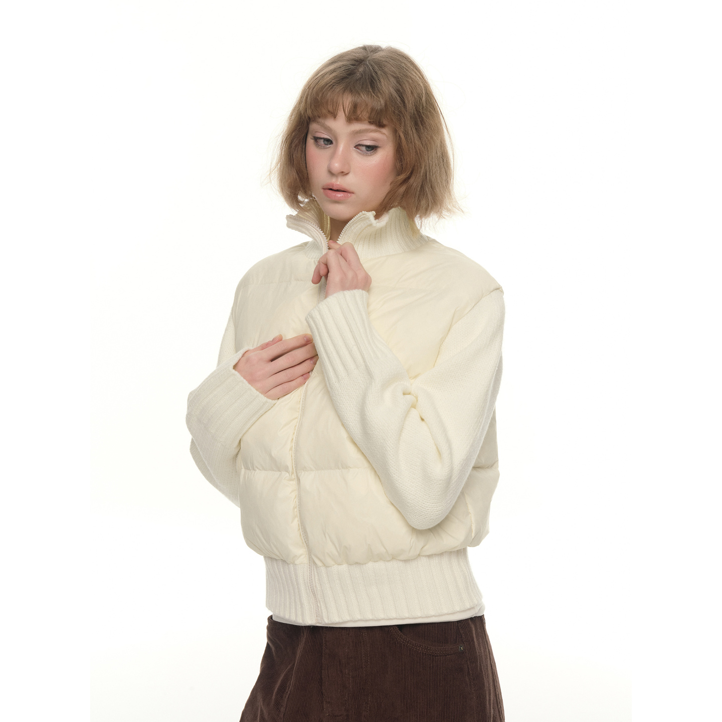 UNRETRO白色针织拼接羽绒服女