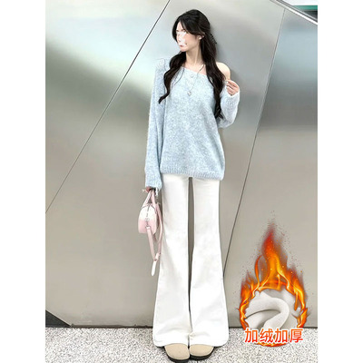 美式白色高腰加绒微喇牛仔裤女2025秋冬新款不贴腿宽松显瘦喇叭裤