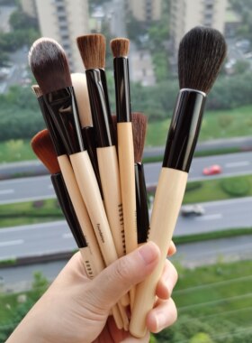 芭比BB系列家动物毛刷遮暇化妆刷