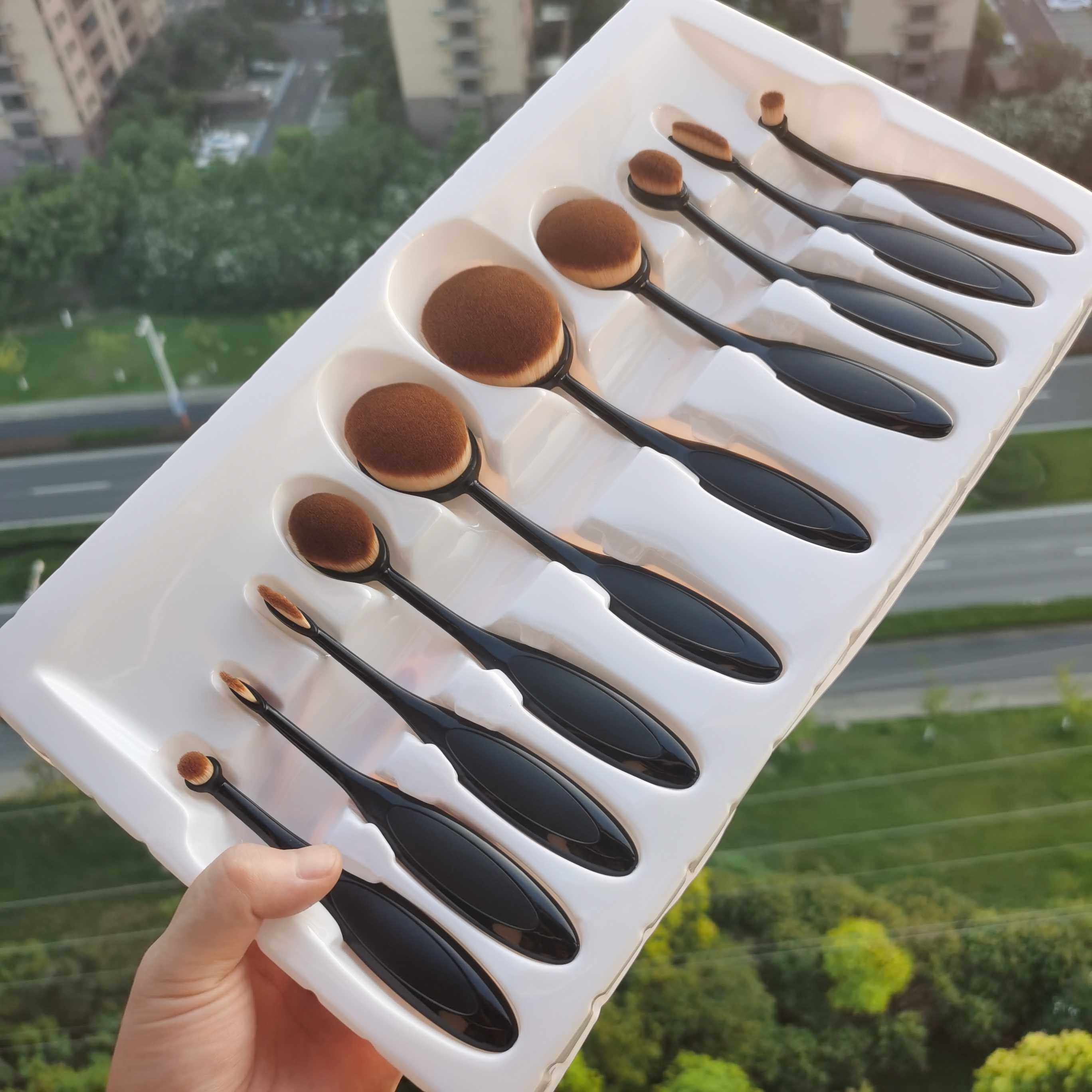 10支牙刷型化妆刷套装不吃粉BB霜刷全套粉底刷刷子便携式彩妆工具